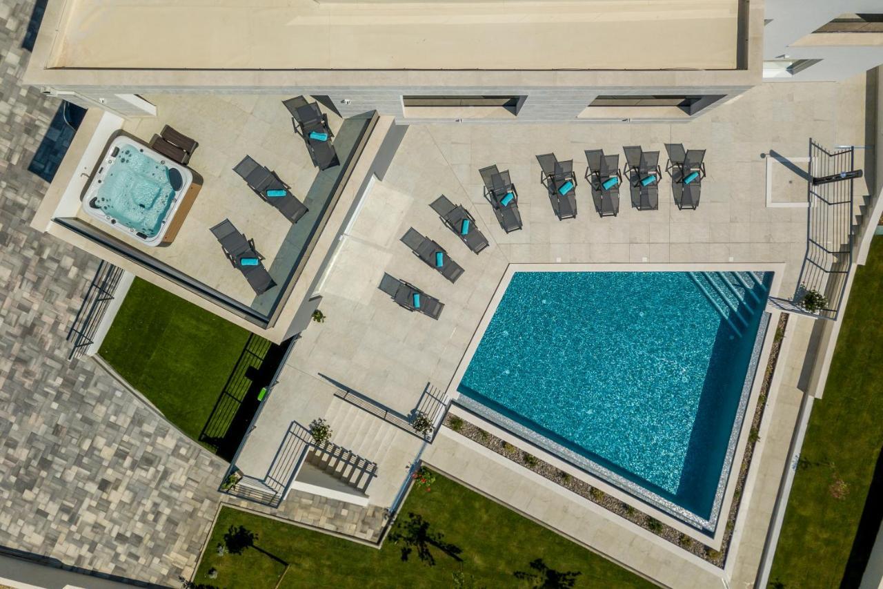 Luxurious Villa Meri Kastela Ngoại thất bức ảnh