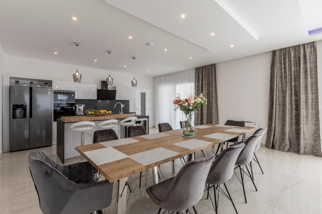 Luxurious Villa Meri Kastela Ngoại thất bức ảnh