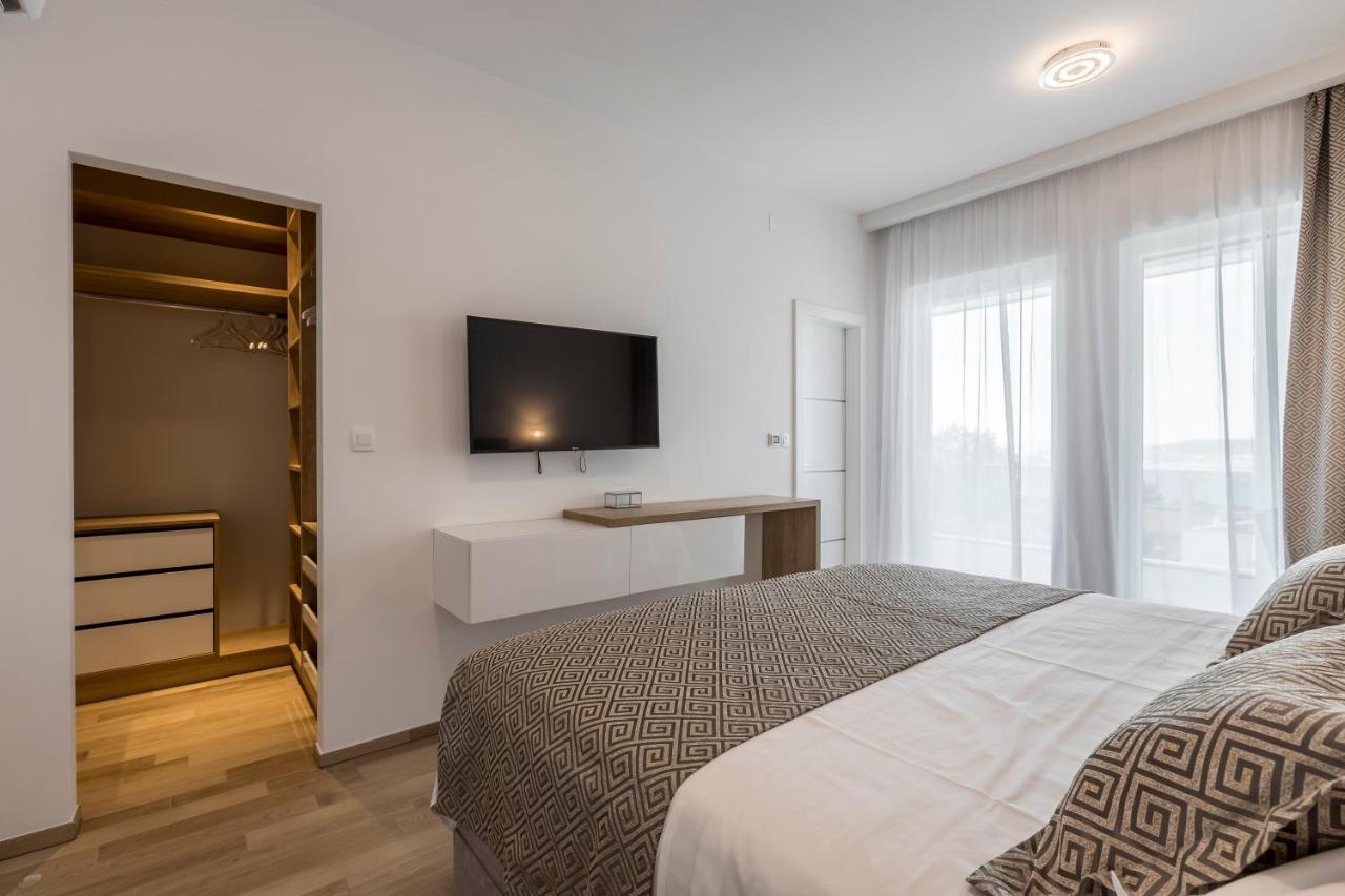 Luxurious Villa Meri Kastela Ngoại thất bức ảnh